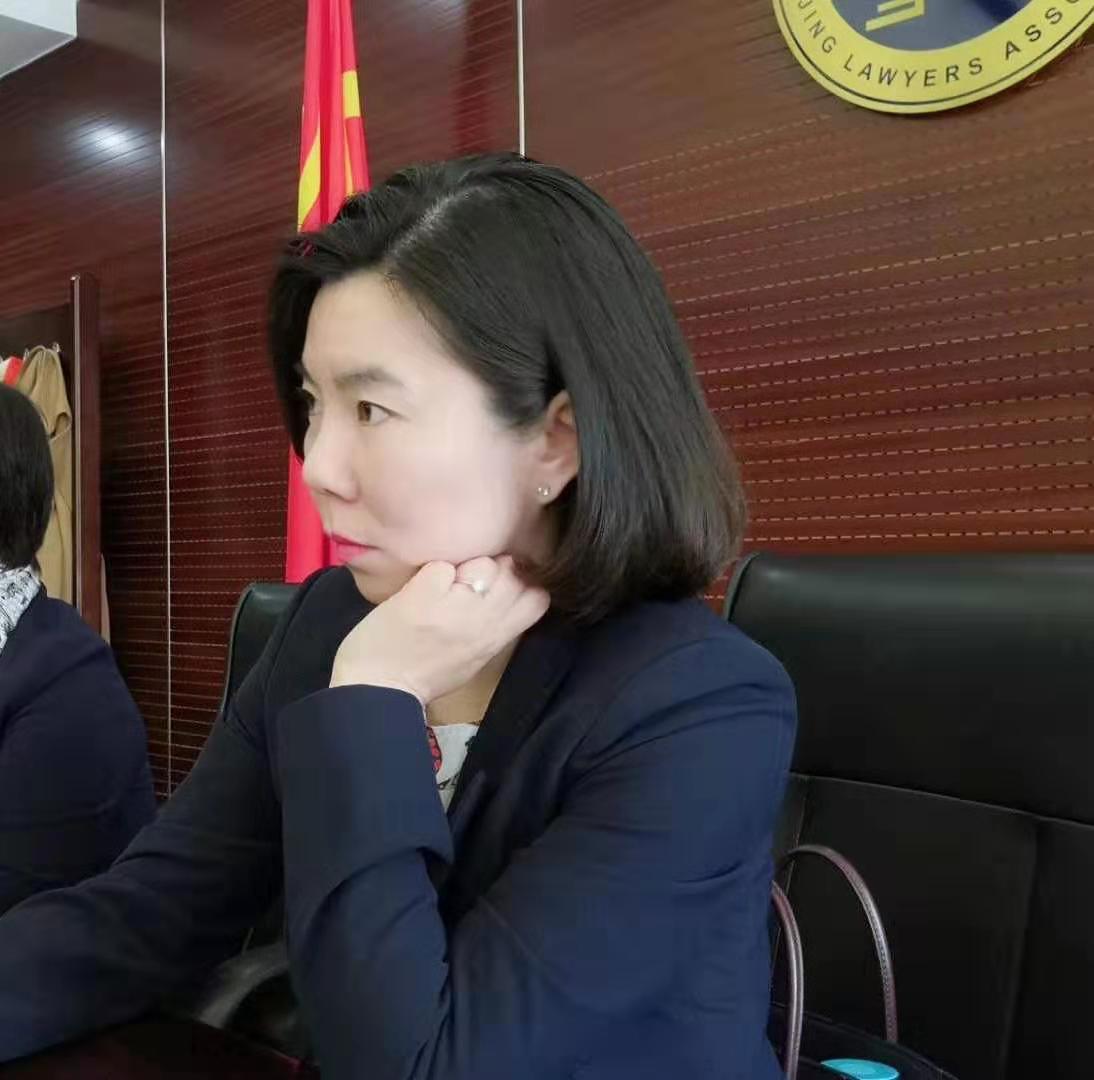 双利所孙莹主任参加北京律协举办的青年律师与两会代表面对面座谈会